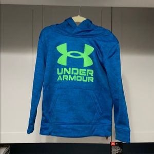 NWT Under Armour Boys fleece lined hoodie 4T